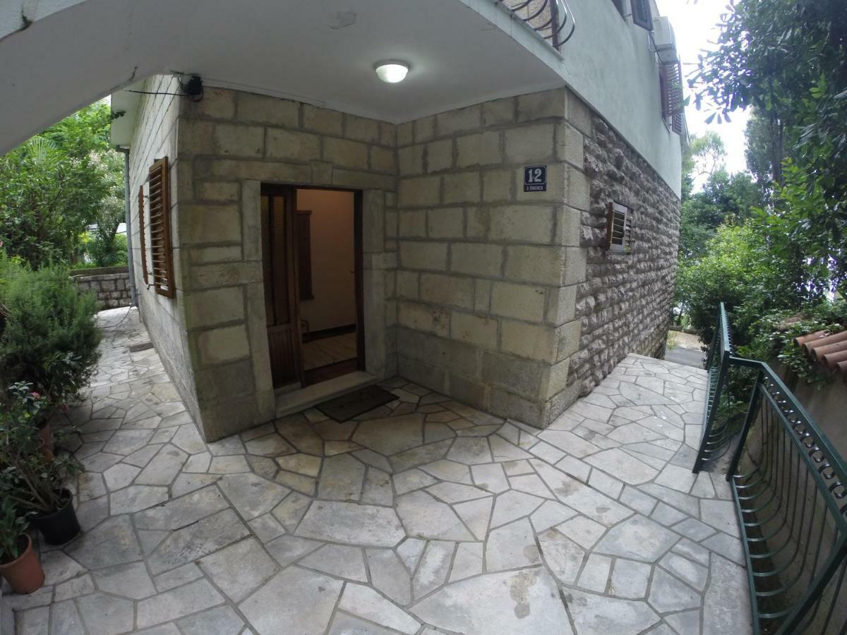 Vuksanovic Apartment ヘルツェグ・ノヴィ エクステリア 写真